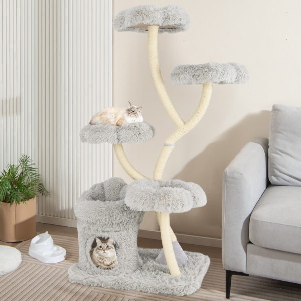 Freestanding Cat Tower with four Flower-shaped Platforms and Sisal Scratching Posts