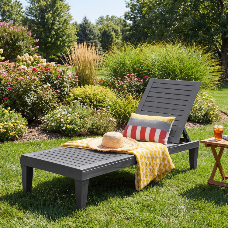 Outdoor_Chaise_Loung_1769136516626015_536074.jpg
