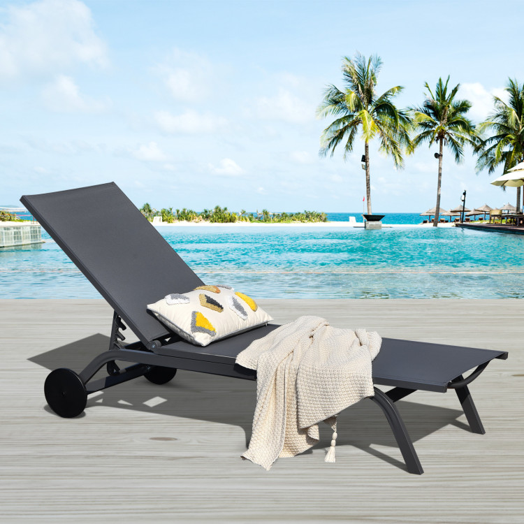 Patio_Recliner_Chair_Scene-6.jpg
