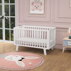 Rubber Wood Baby Crib with Adjustable Mattress Heights and Guardrails
